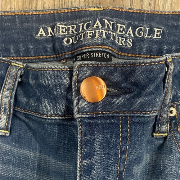 American Eagle Outfitters Dark Wash Straight Leg Jeans super stretch  mid rise - Picture 2 of 4